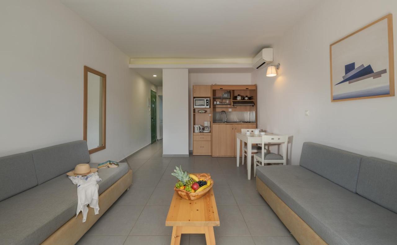 פלטניאס Erato Hotel Adults Only By Smile Hotels מראה חיצוני תמונה